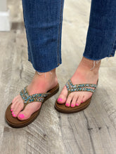 Load image into Gallery viewer, Dalia Flip Flop Sandal