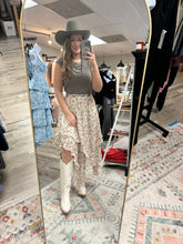 Load image into Gallery viewer, Candace Floral Skirt