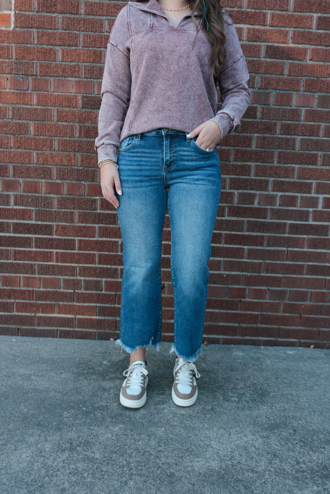 Mid Rise Crop Straight Denim