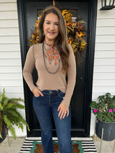 Load image into Gallery viewer, Layna Mocha Seam Detailed Top