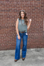 Load image into Gallery viewer, Jenna Sweater Vest
