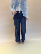 Load image into Gallery viewer, Mid Rise Wide Leg Front Seam Denim