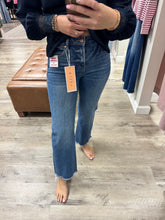 Load image into Gallery viewer, Tummy Control Medium Wash High Rise Straight Jeans
