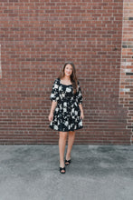 Load image into Gallery viewer, Macie Floral Dress