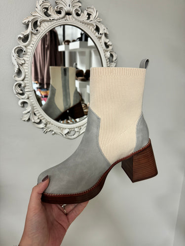 Izmir Chelsea Ankle Boot