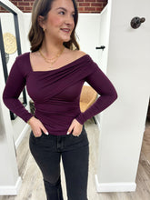 Load image into Gallery viewer, Kait Asymmetric Top