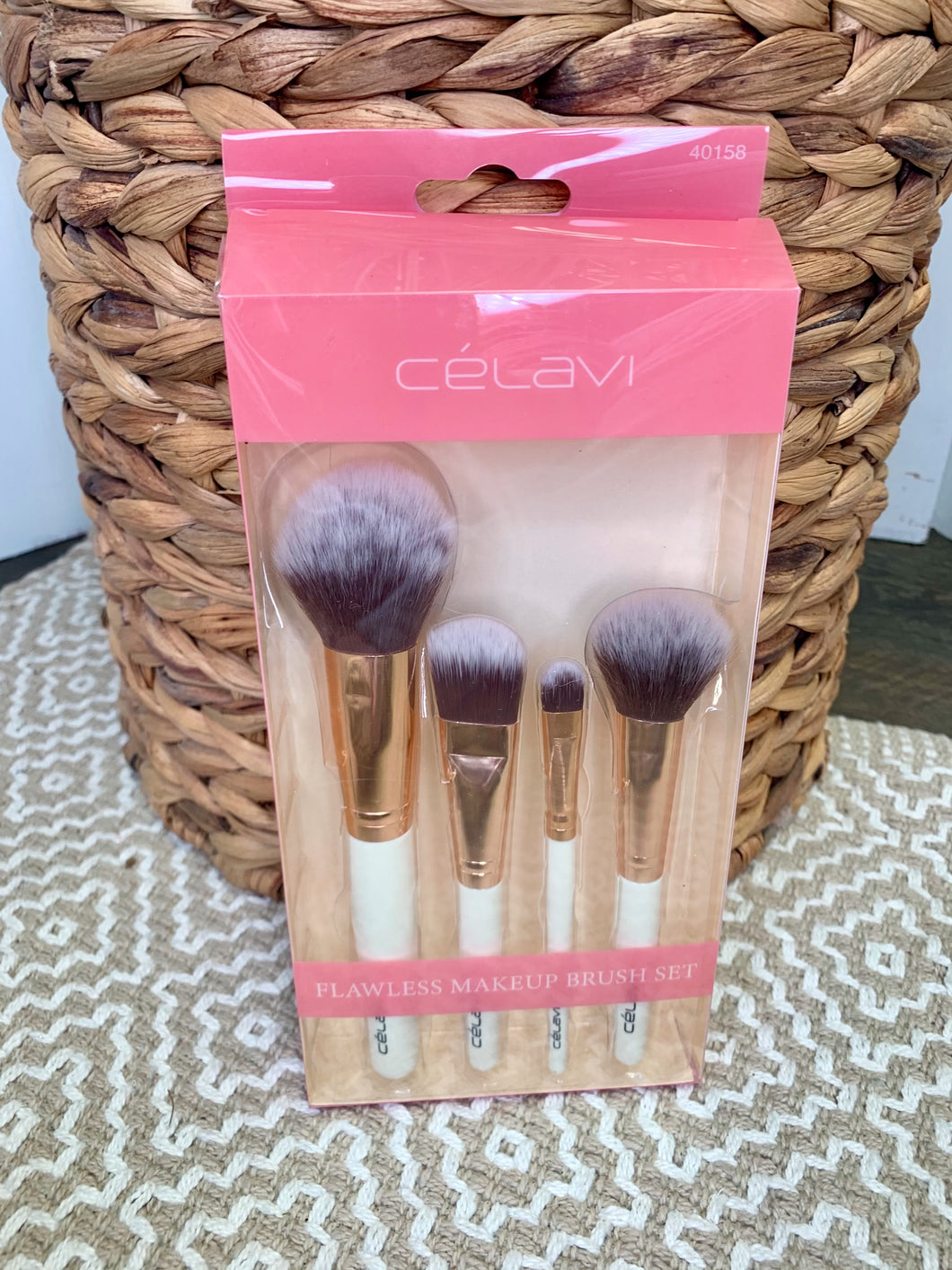 4 pc Flawless Makeup Brush Set